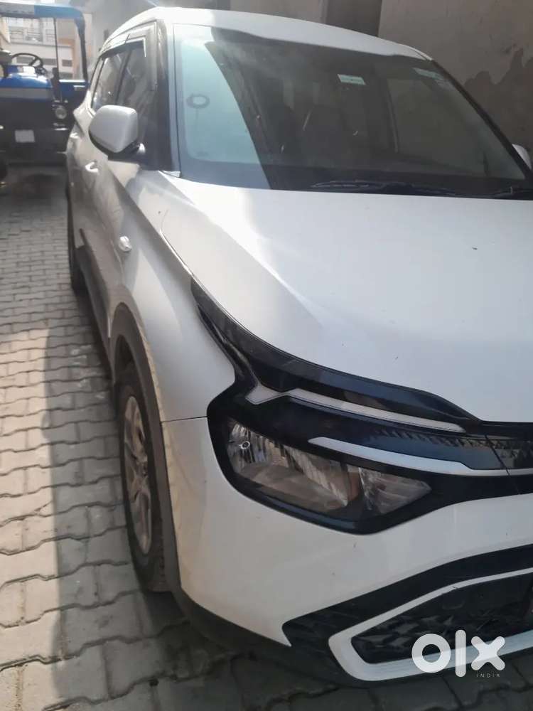 Kia Carens Diesel Manual 2023 .non Accidenal  All Original 97000 Kms