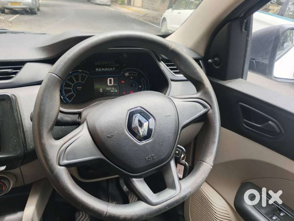 Renault Triber Rxl, 2021, Petrol