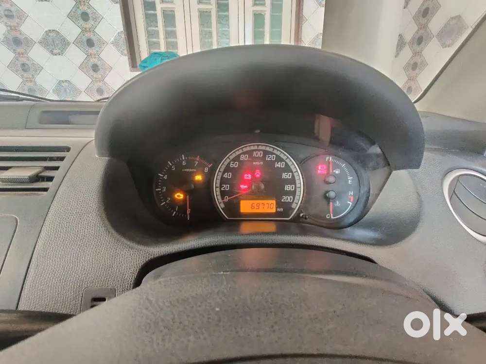 Maruti Suzuki Swift 2006 Petrol 70000 Km Driven,1st Owner