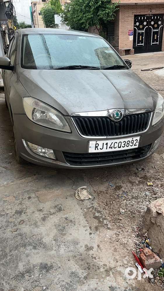 Skoda Rapid 2012