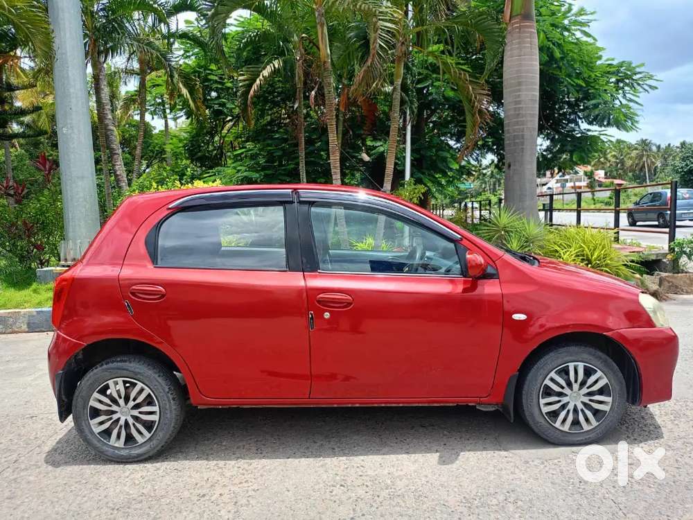 Toyota Etios Liva 2012