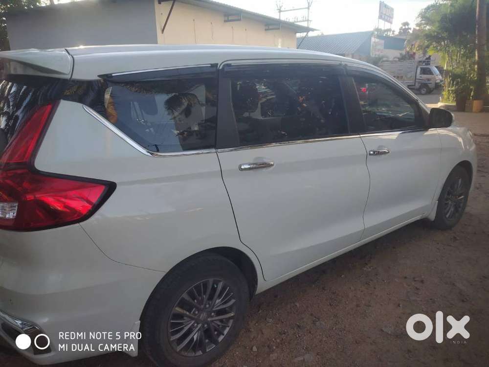 Ertiga Zxi White Less Km Curr Insurance Single Owner