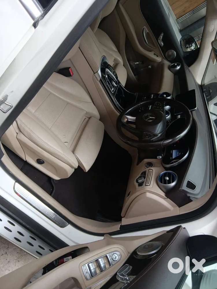 Mercedes-benz Glc Class Progressive 300, 2017, Petrol