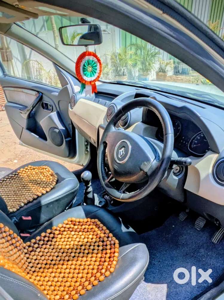 Renault Duster 2013 Diesel Well Maintained Non Accident Single Handed