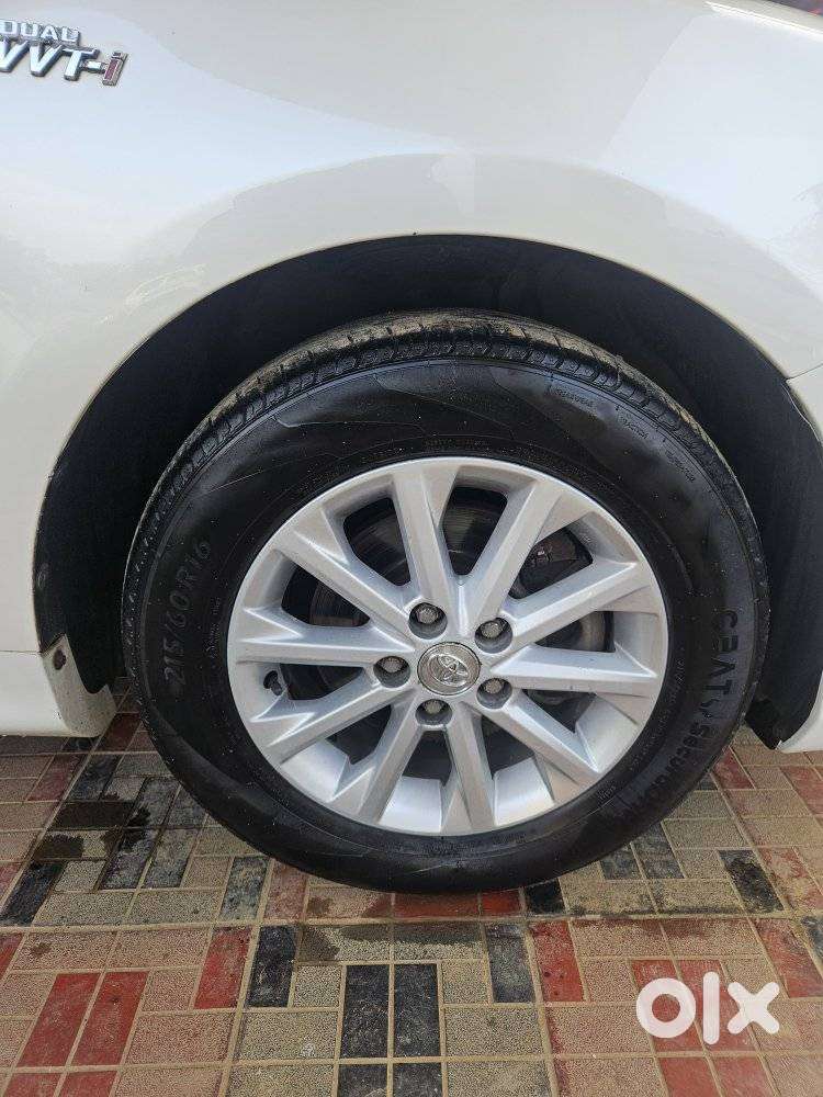 Toyota Camry 2.5l Automatic, 2013, Petrol