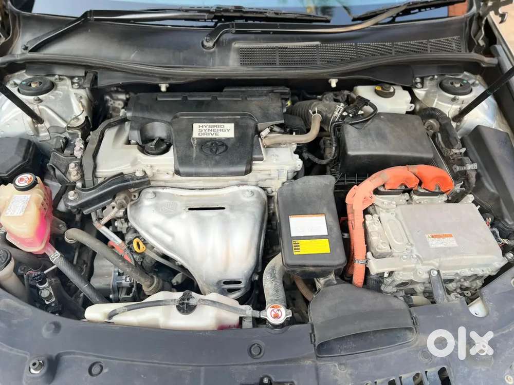 Toyota Camry Hybrid 2018 56000 Km Driven