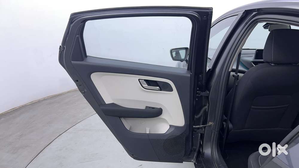 Tata Altroz Xz, 2021, Petrol