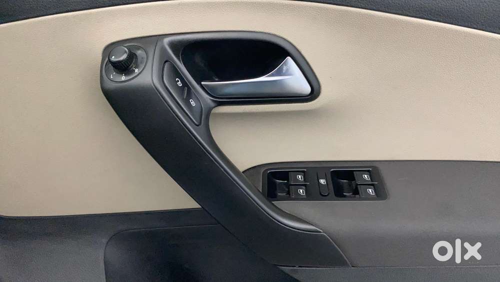 Volkswagen Polo 2009-2013 Highline Breeze, 2012, Petrol