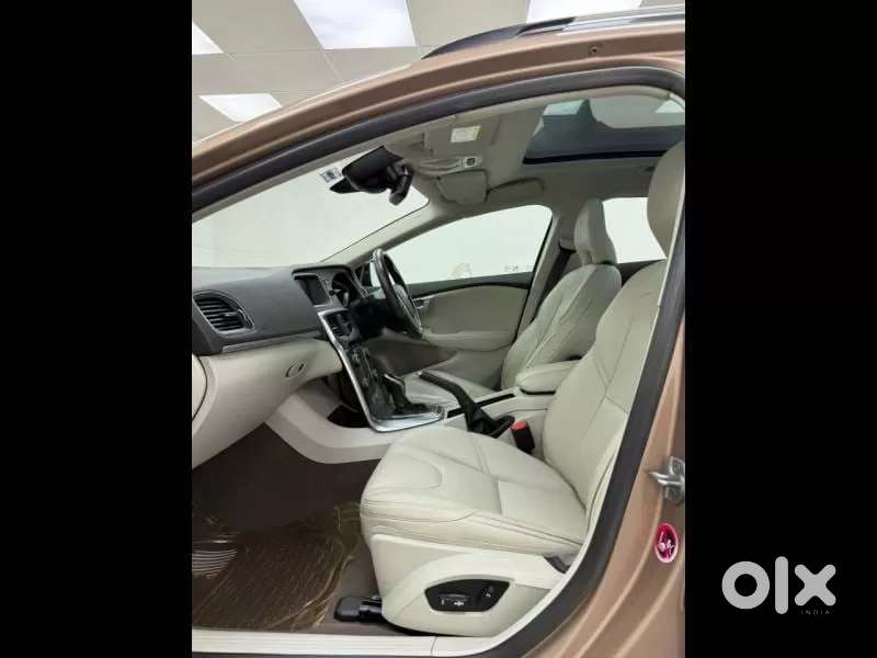 Volvo V40 Cross Country D3, 2014, Diesel