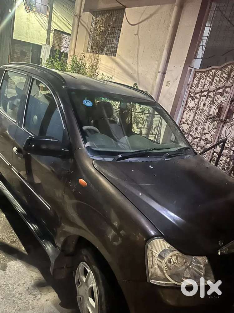 Mahindra Quanto 1.5 C4 2012