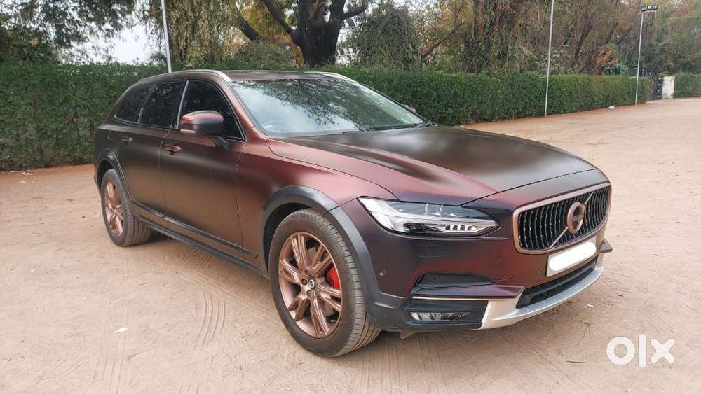 Volvo V90 Cross Country D5 Inscription, 2018, Diesel
