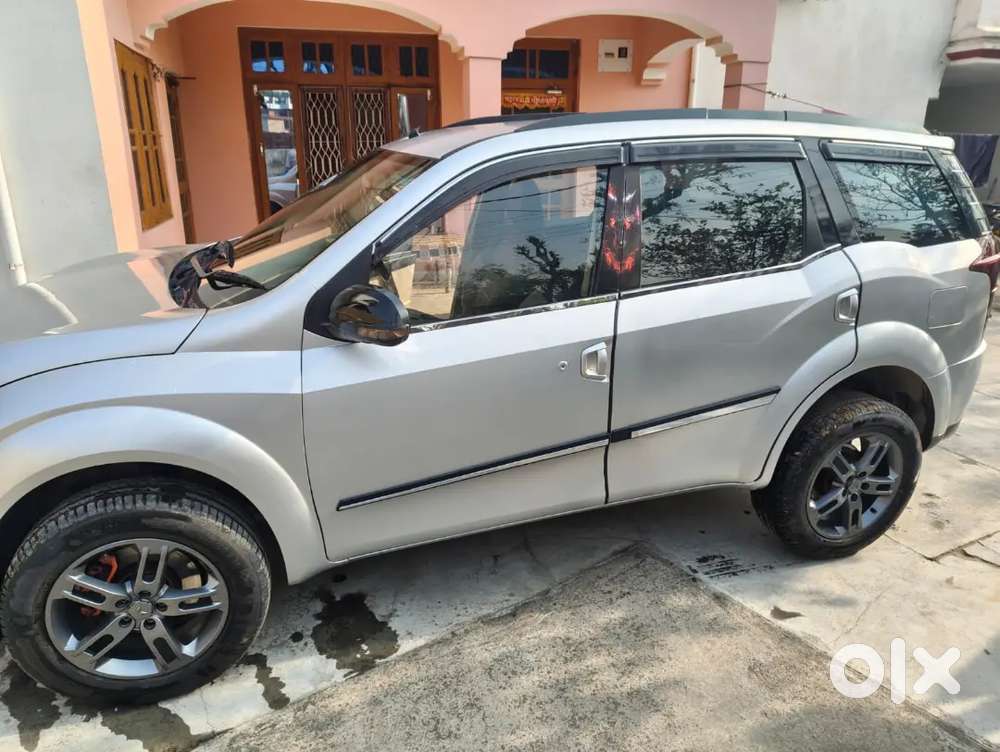Mahindra Xuv500 2015 Diesel 73000 Km Driven