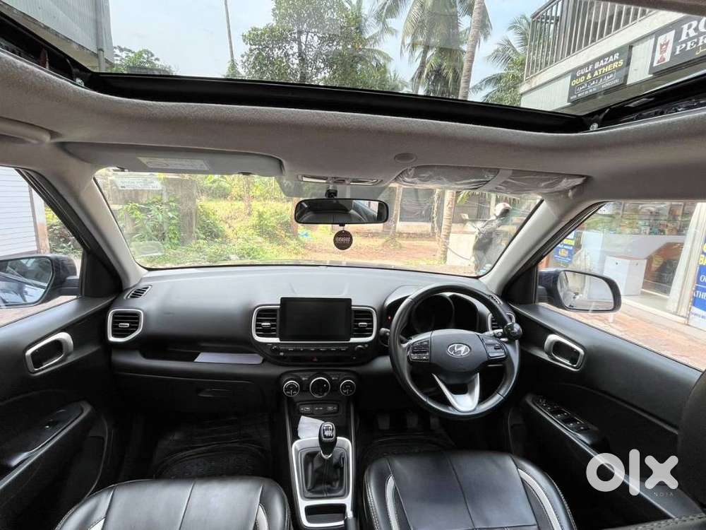 Hyundai Venue Sx Mt, 2022, Diesel