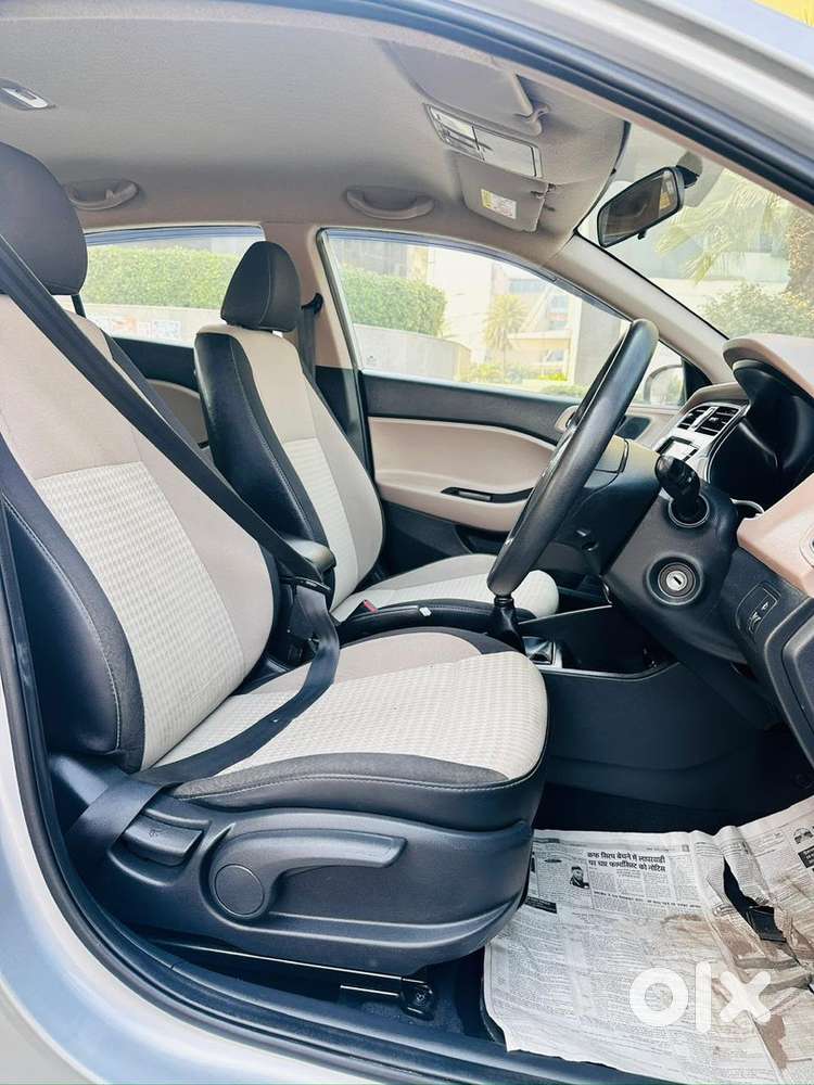 Hyundai I20 Sportz Petrol 2019