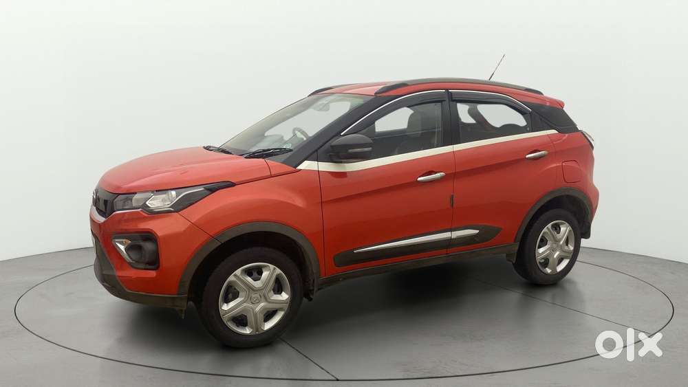 Tata Nexon 1.5 Revotorq Xma Amt, 2021, Petrol