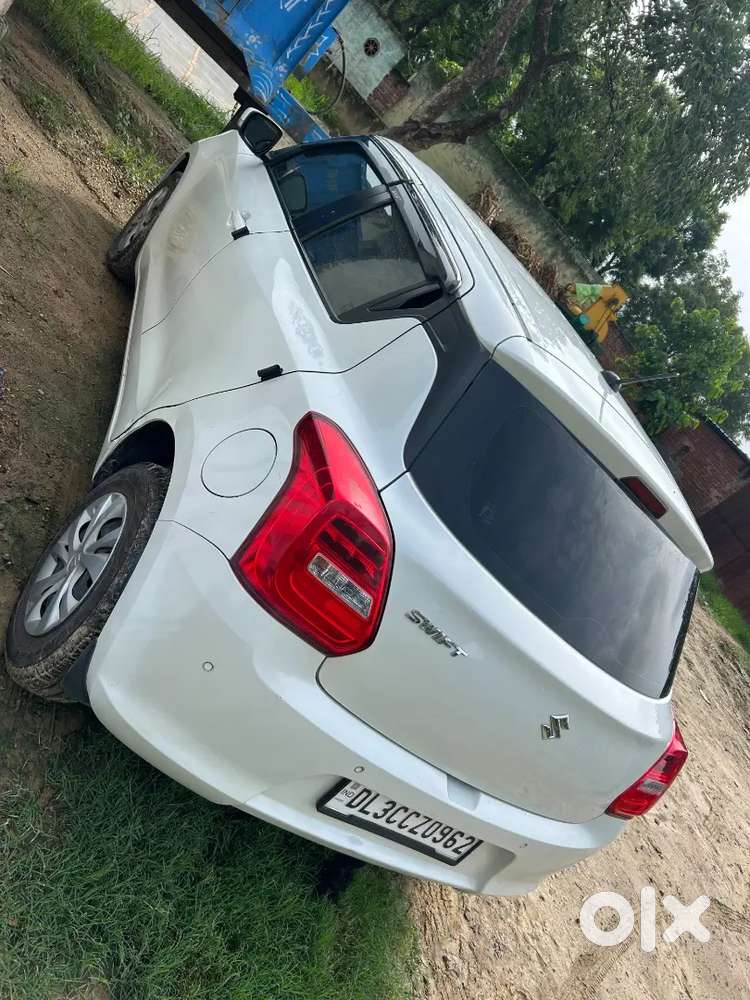 Maruti Suzuki Swift 2023 Petrol