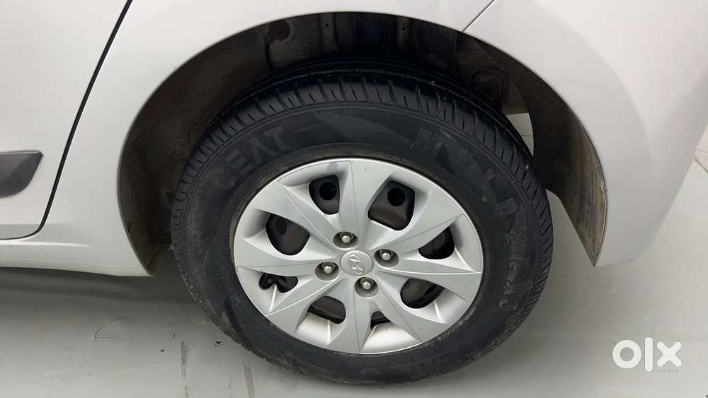 Hyundai Elite I20 [ ] 1.2 Sportz, 2017, Petrol