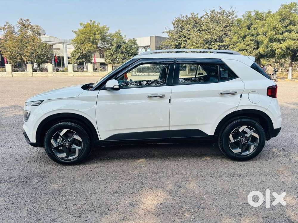 Hyundai Venue Sx Plus Turbo Dct, 2019, Petrol
