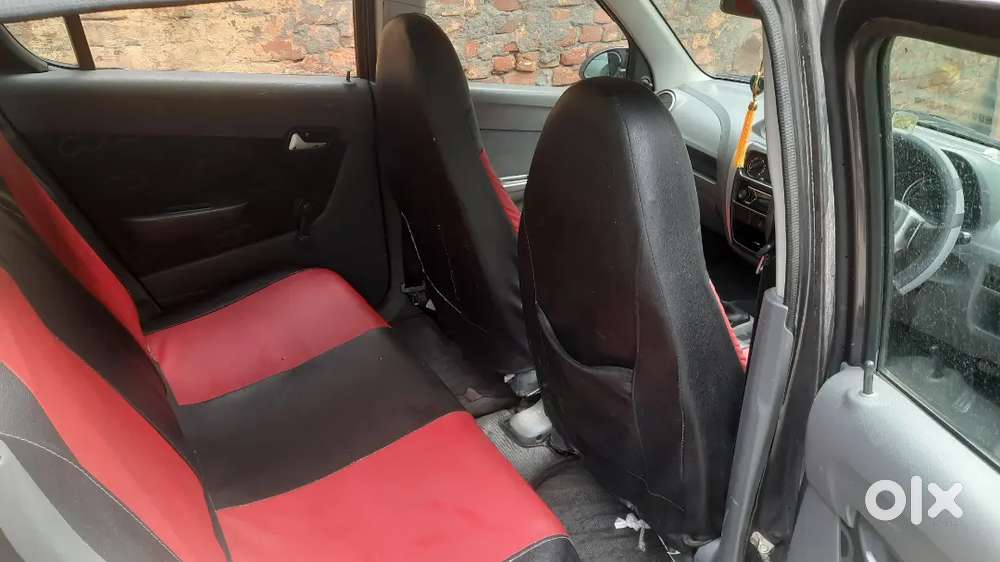 Maruti Suzuki Alto 800 2013 Petrol 70692 Km Driven, Second Owner.
