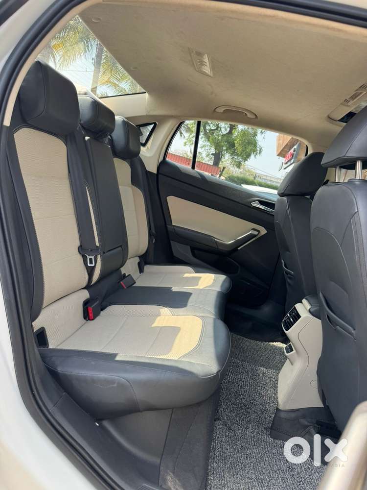 Skoda Slavia 1.0 Tsi Style At, 2023, Petrol