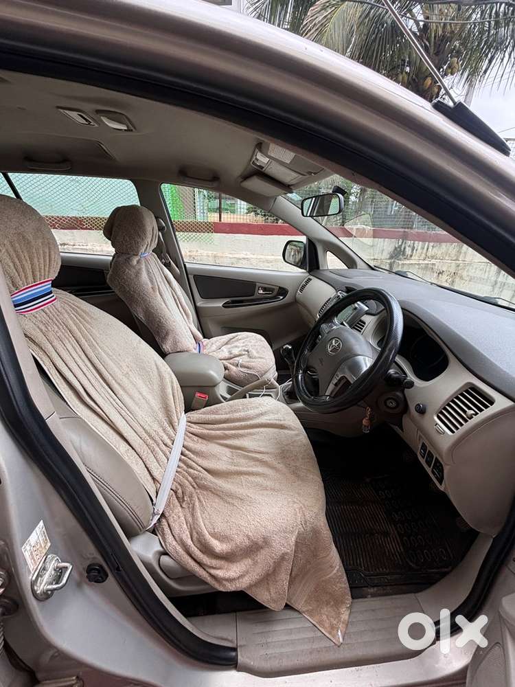Toyota Innova For Rent