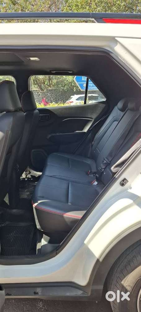 Hyundai Venue N Line 1.0 N8 Turbo Dct Dual Tone, 2023, Petrol