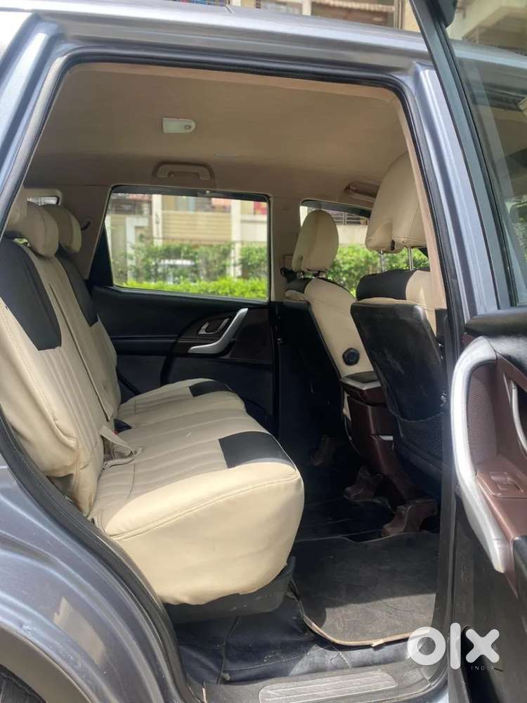 Mahindra Xuv500 W8, 2012, Diesel