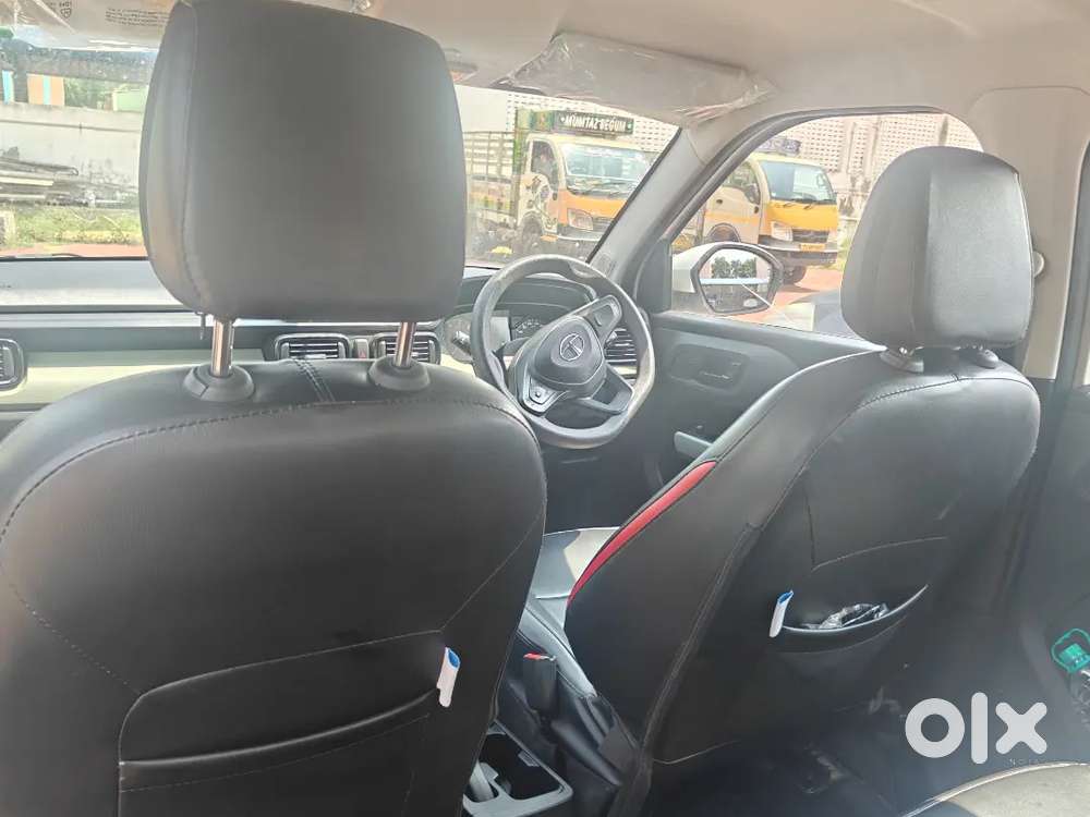 Tata Punch 2023 Petrol 27000 Km Driven