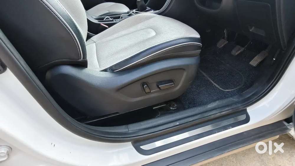 Hyundai Creta Sxo 2021 Diesel 64000 Km Driven Full Insurance Till 2027