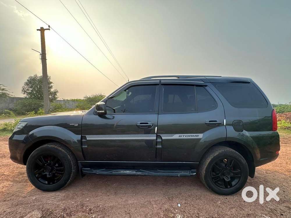 Tata Safari Storme Varicor 400 Diesel Car 2019