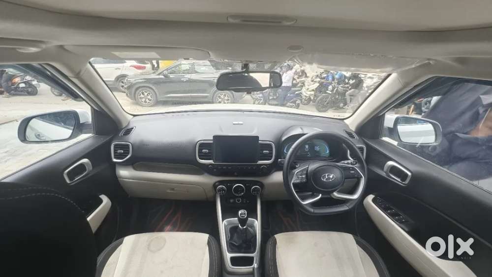 Hyundai Venue Sx, 2024, Petrol