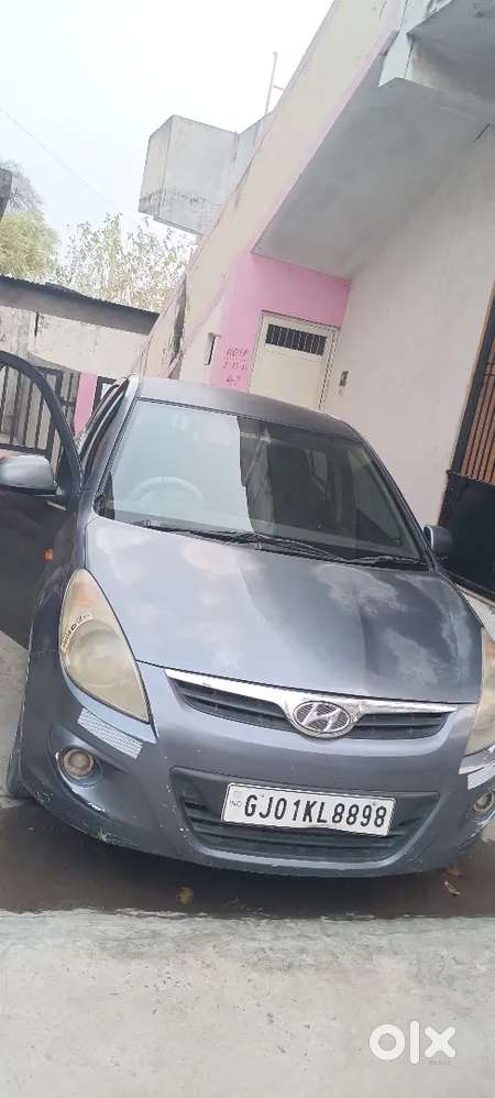 Hyundai New I20 2011 Cng & Hybrids 165000 Km Driven
