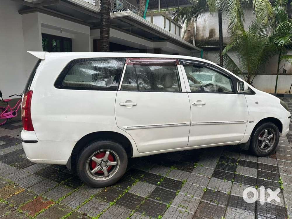 Toyota Innova 2005 Petrol Good Condition