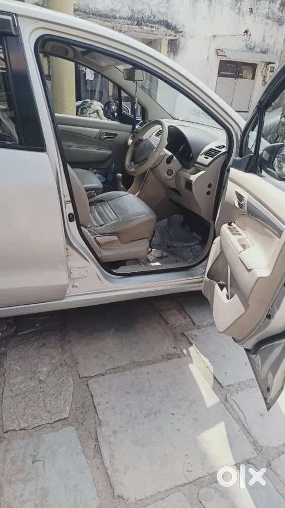 Maruti Suzuki Ertiga 2017 Diesel 110000 Km Driven