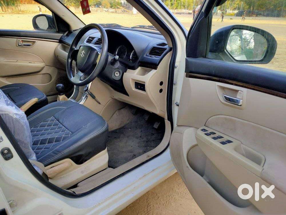 Maruti Suzuki Swift Dzire Vxi Optional, 2013, Petrol