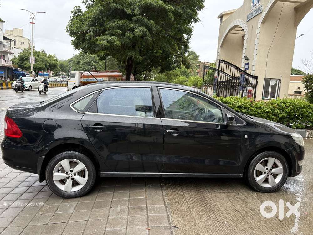 Skoda Rapid 1.5 Tdi At Elegance, 2015, Diesel