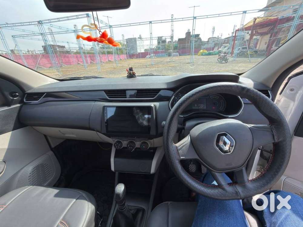 Renault Triber, 2021, Petrol