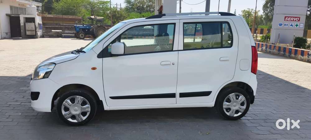 Maruti Suzuki Wagon R Vxi 1.2, 2018, Petrol