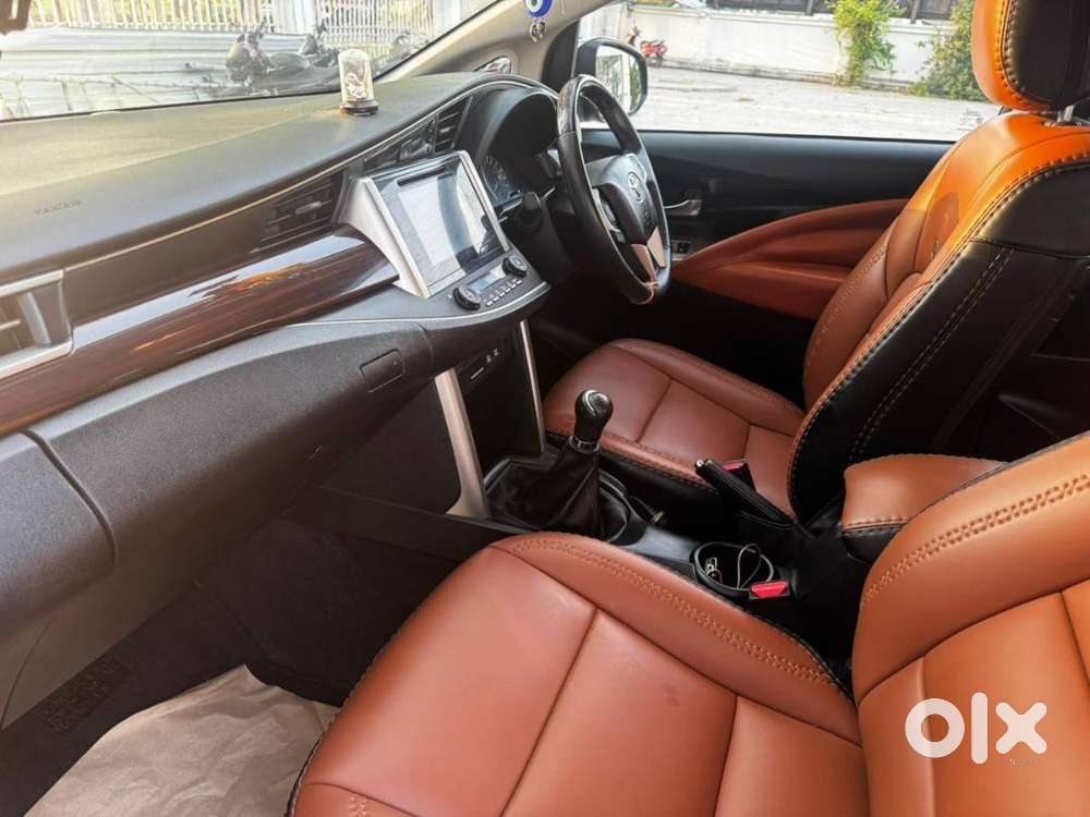 2018 Innova Crysta Model V Manual Transmission With Vip Number 0222