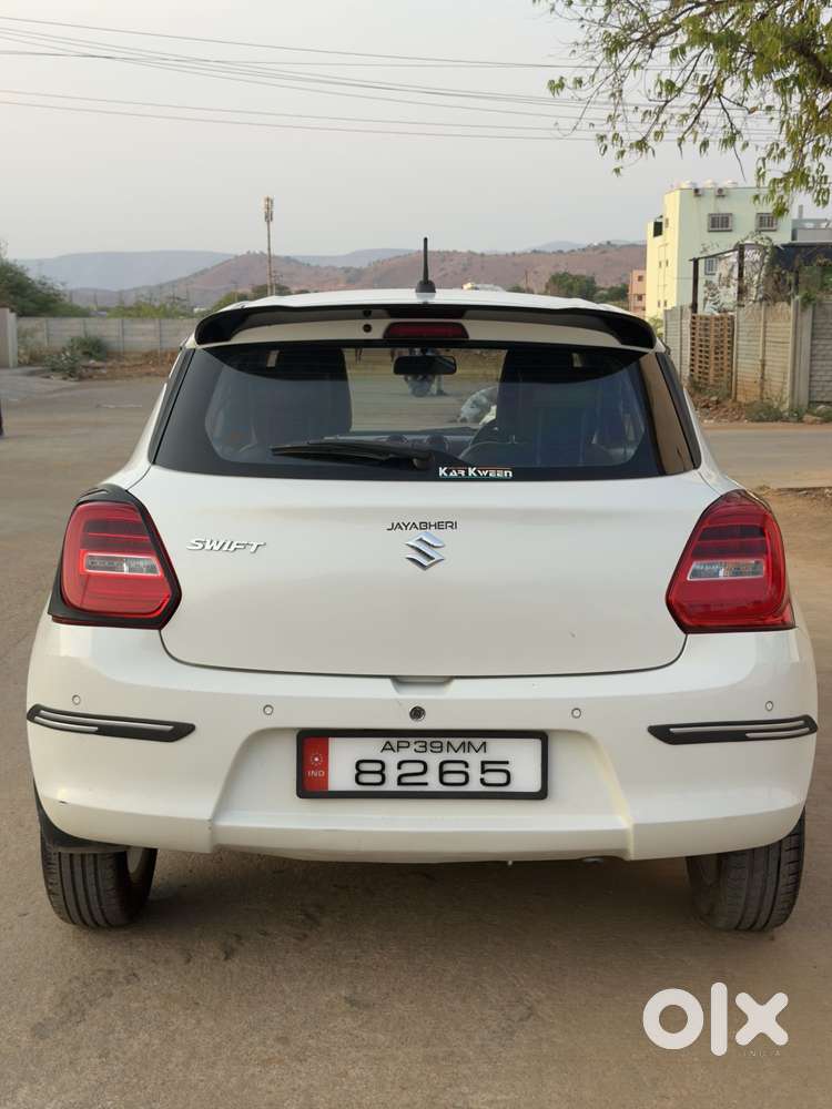 Maruti Suzuki Swift Vvt Zxi, 2022, Petrol