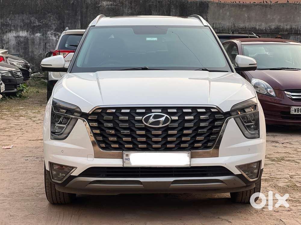 Hyundai Alcazar Signature Dual Tone, 2021, Petrol