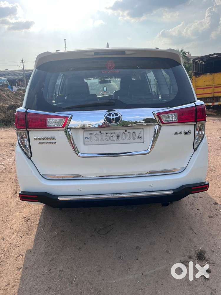 Toyota Innova Crysta Zx 2.4 Diesel 7 Seater, 2017, Diesel