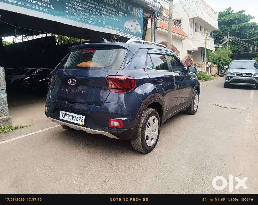 Hyundai Venue S Plus Mt 1.2 Kappa, 2022, Petrol