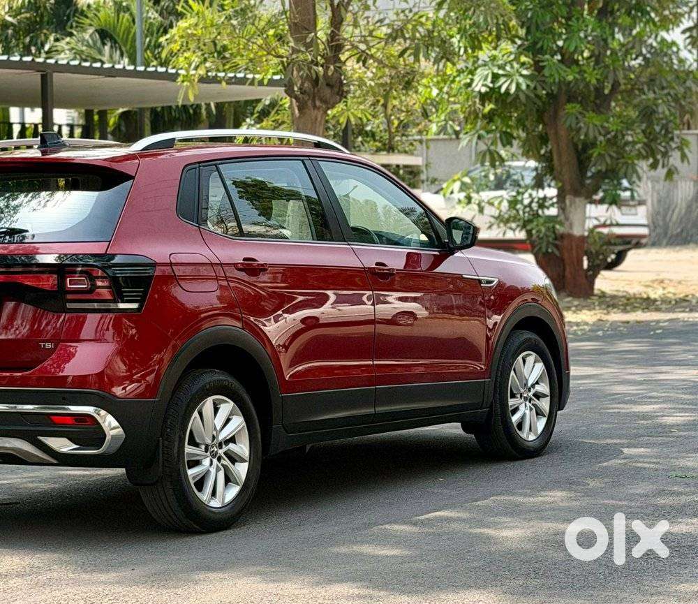 Volkswagen Taigun 1.0 Tsi Highline At, 2022, Petrol