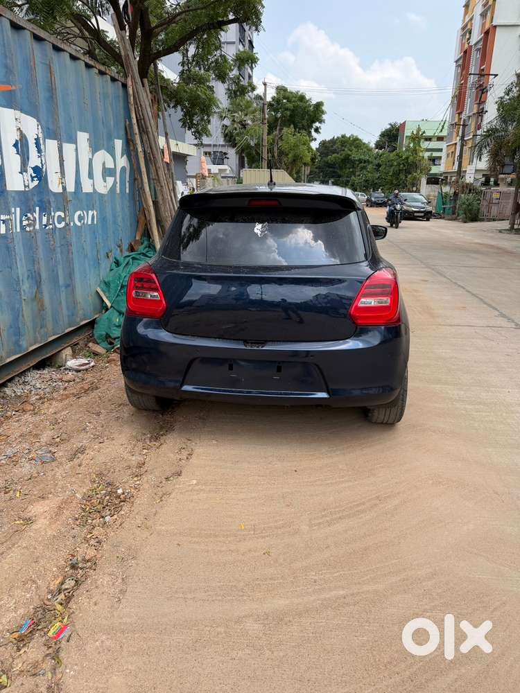 Swift Vxi 2021 Km Driven