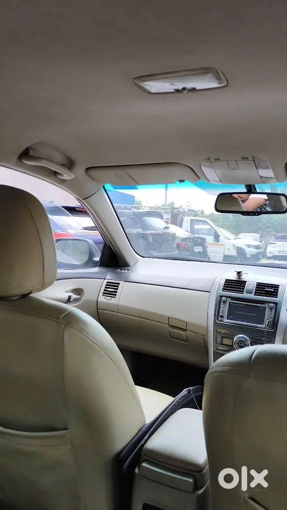 Toyota Corolla Altis 2012 Cng & Hybrids 125000 Km Driven