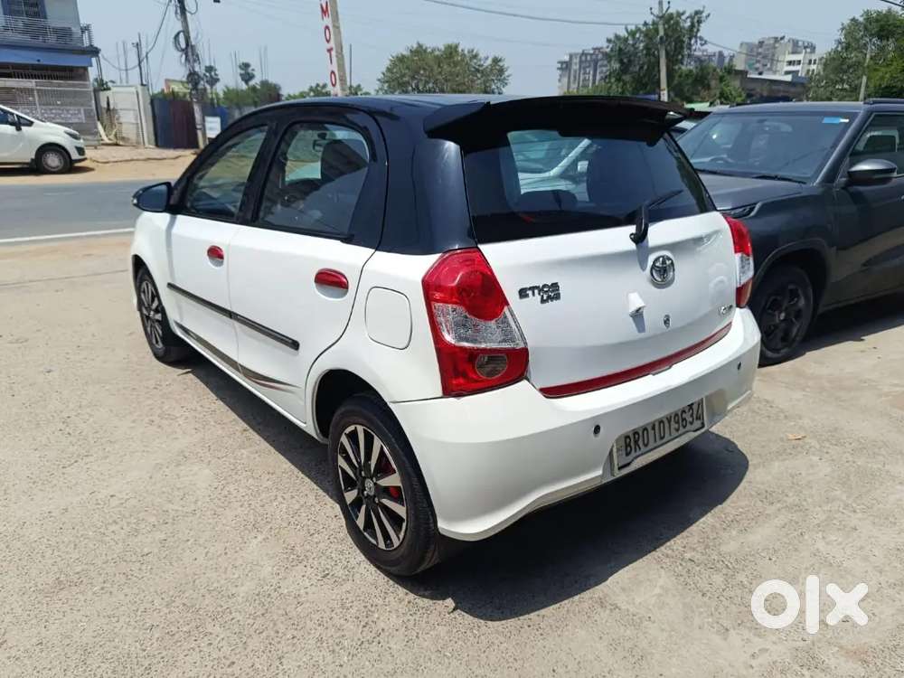 Toyota Etios Liva Vxd Dual Tone
2018
Transmission Manual
Fuel Diesel