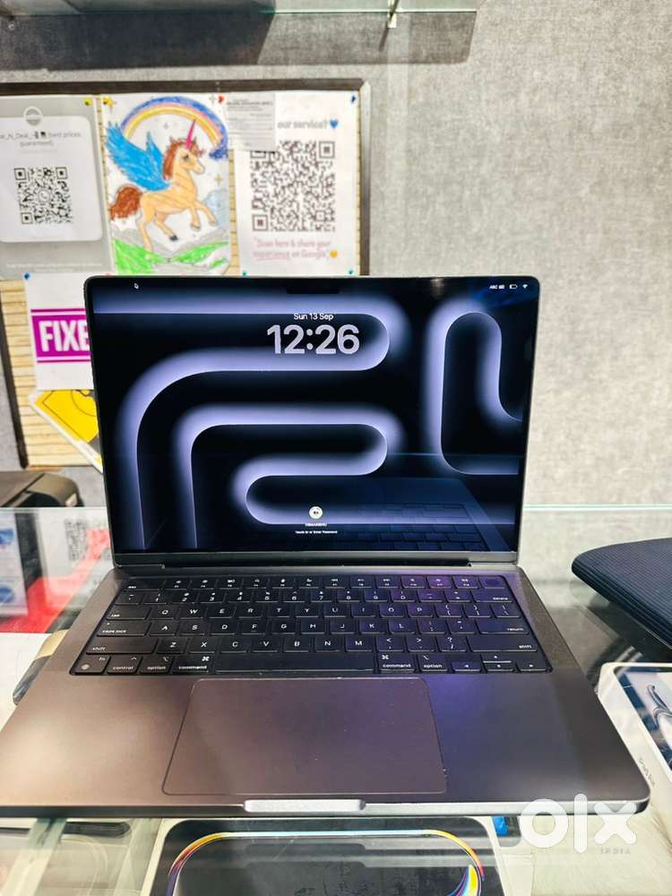 Macbook Pro M4 , 14 Inch 16/512GB