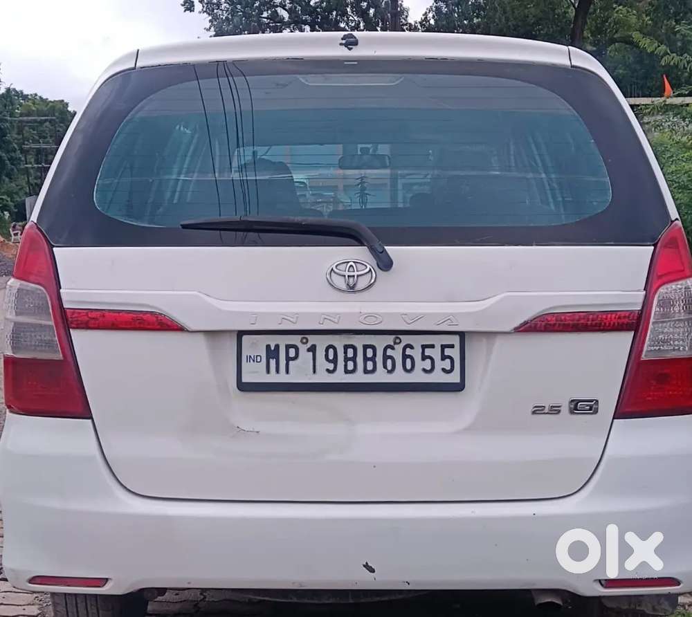 Toyota Innova 2015 Diesel Well Maintained