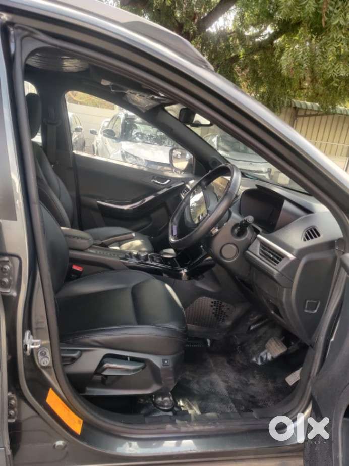 Tata Nexon Fearless 1.2 Revotron Petrol 7dca  Dt, 2023, Petrol